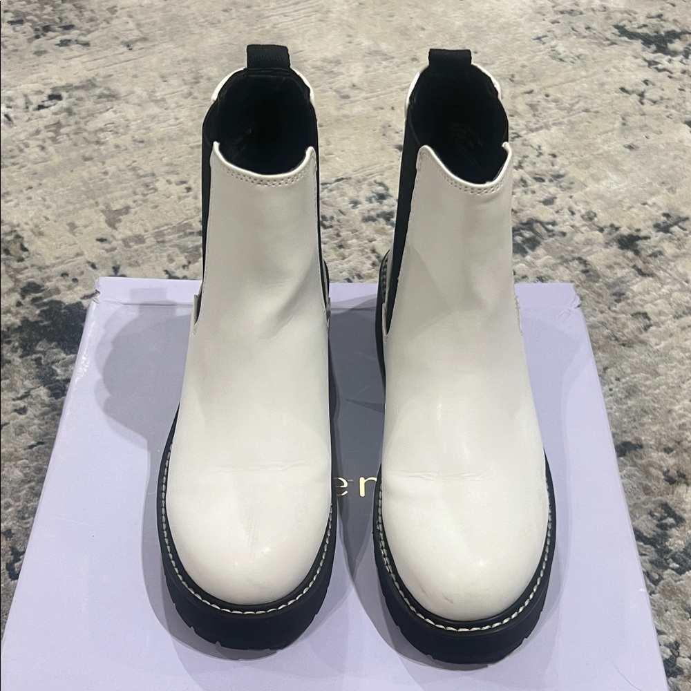 Madden Girl Black and White Ankle Booties (7.5)